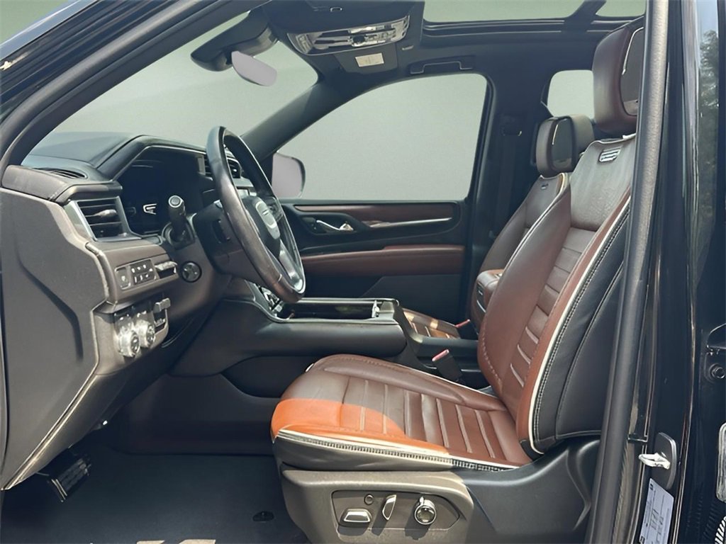 2023 Gmc Yukon Denali Ultimate photo 2