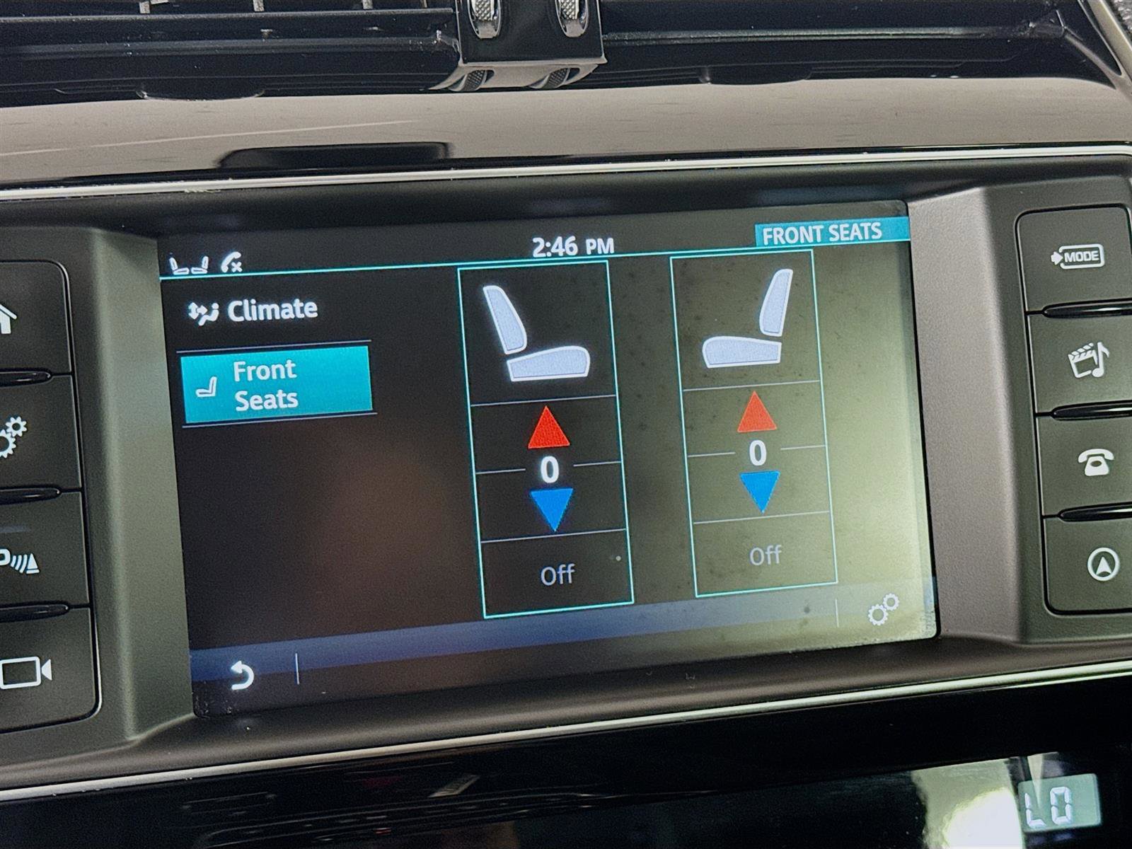 2018 Jaguar F-PACE Prestige photo 22