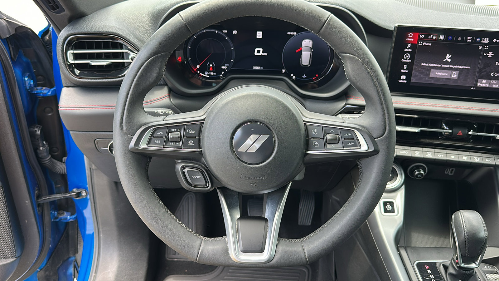 2023 Dodge Hornet GT photo 13