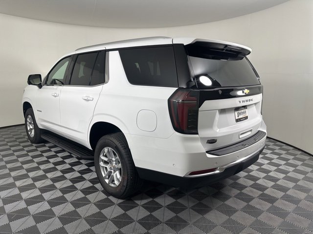2025 Chevrolet Tahoe LS photo 3