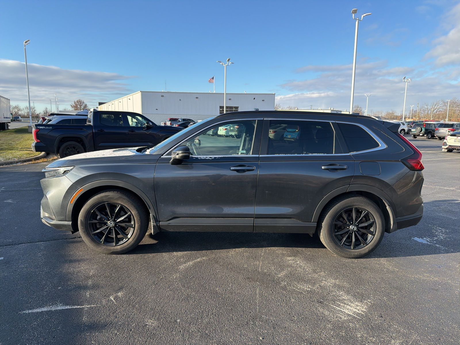 2023 Honda CR-V Hybrid Sport photo 2