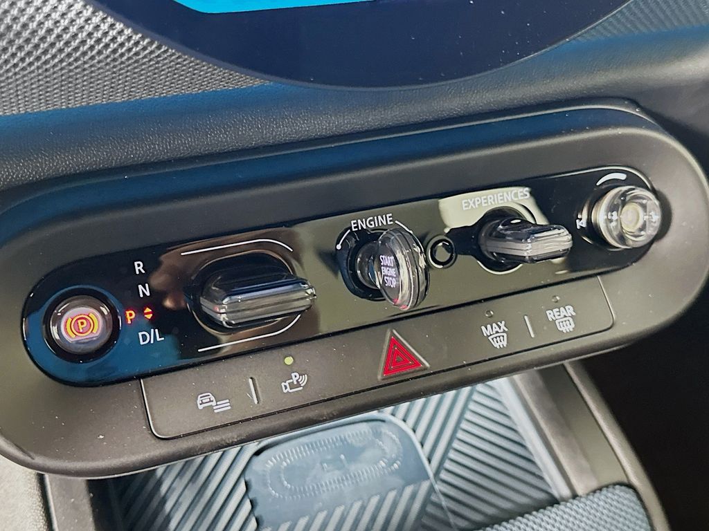 2025 Mini Countryman S ALL4 photo 13
