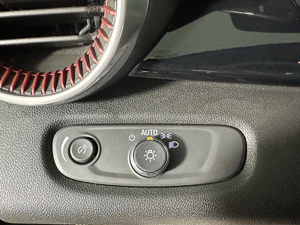 2024 Chevrolet Trax photo 11