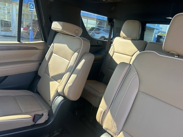 2023 Chevrolet Tahoe Premier photo 9