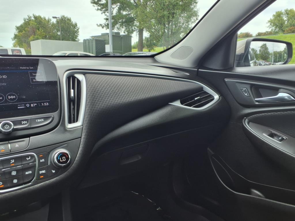 2023 Chevrolet Malibu 1LT photo 19