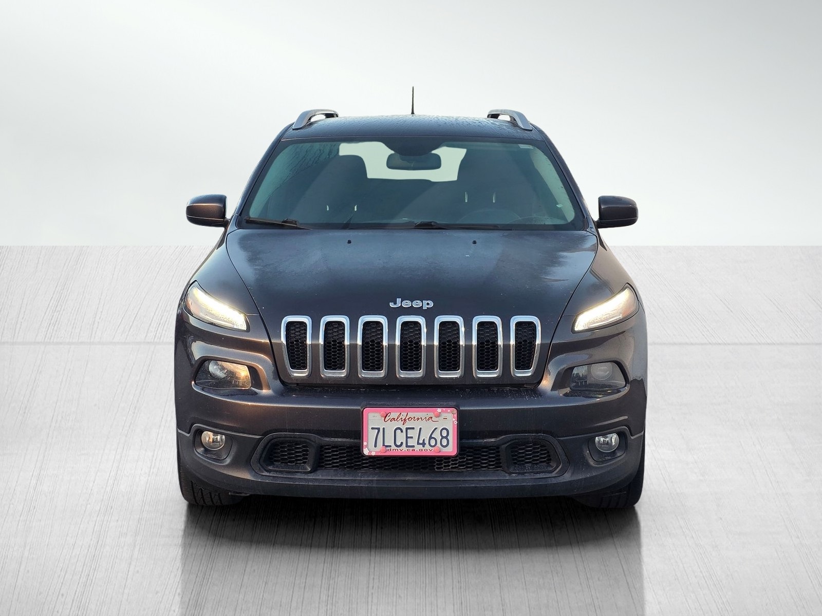 2015 Jeep Cherokee Latitude photo 2