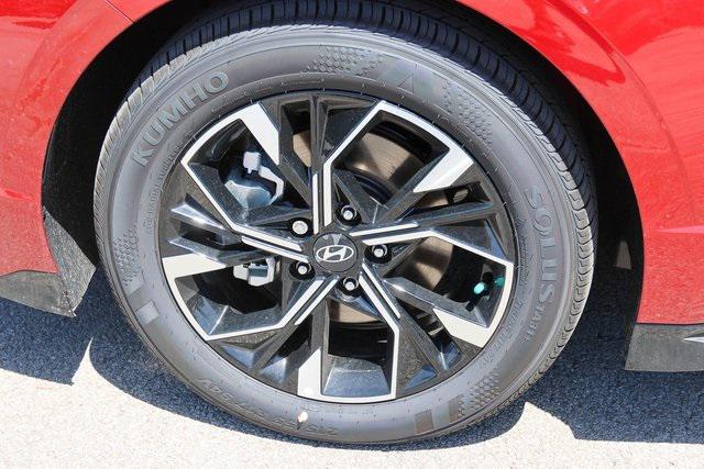 New 2025 Red Hyundai SEL image 5