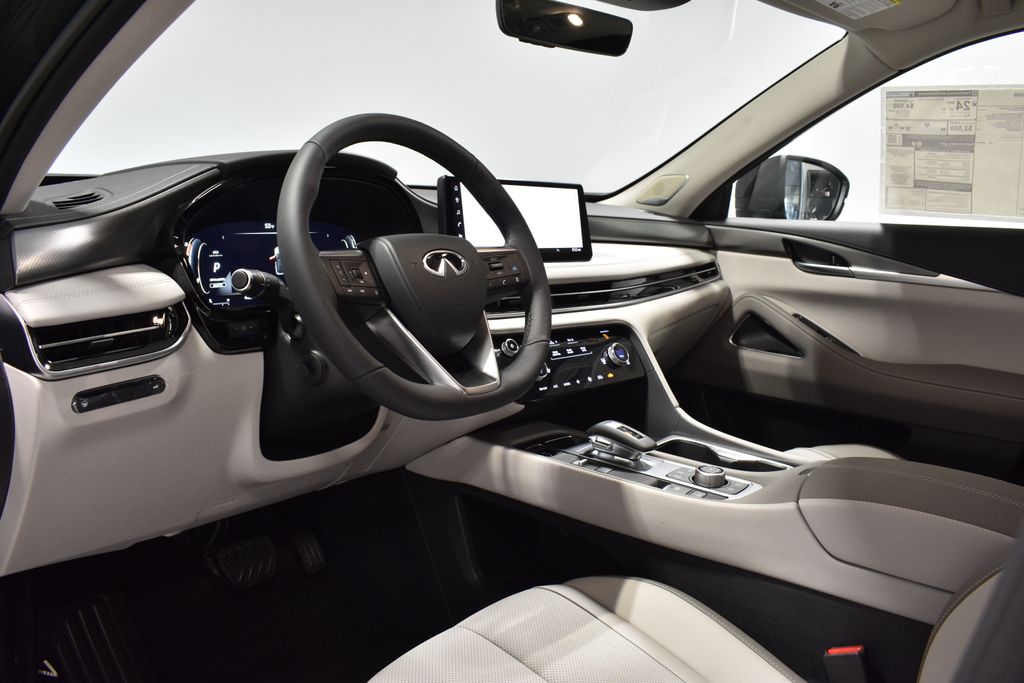 2026 Infiniti QX60 Luxe AWD photo 12
