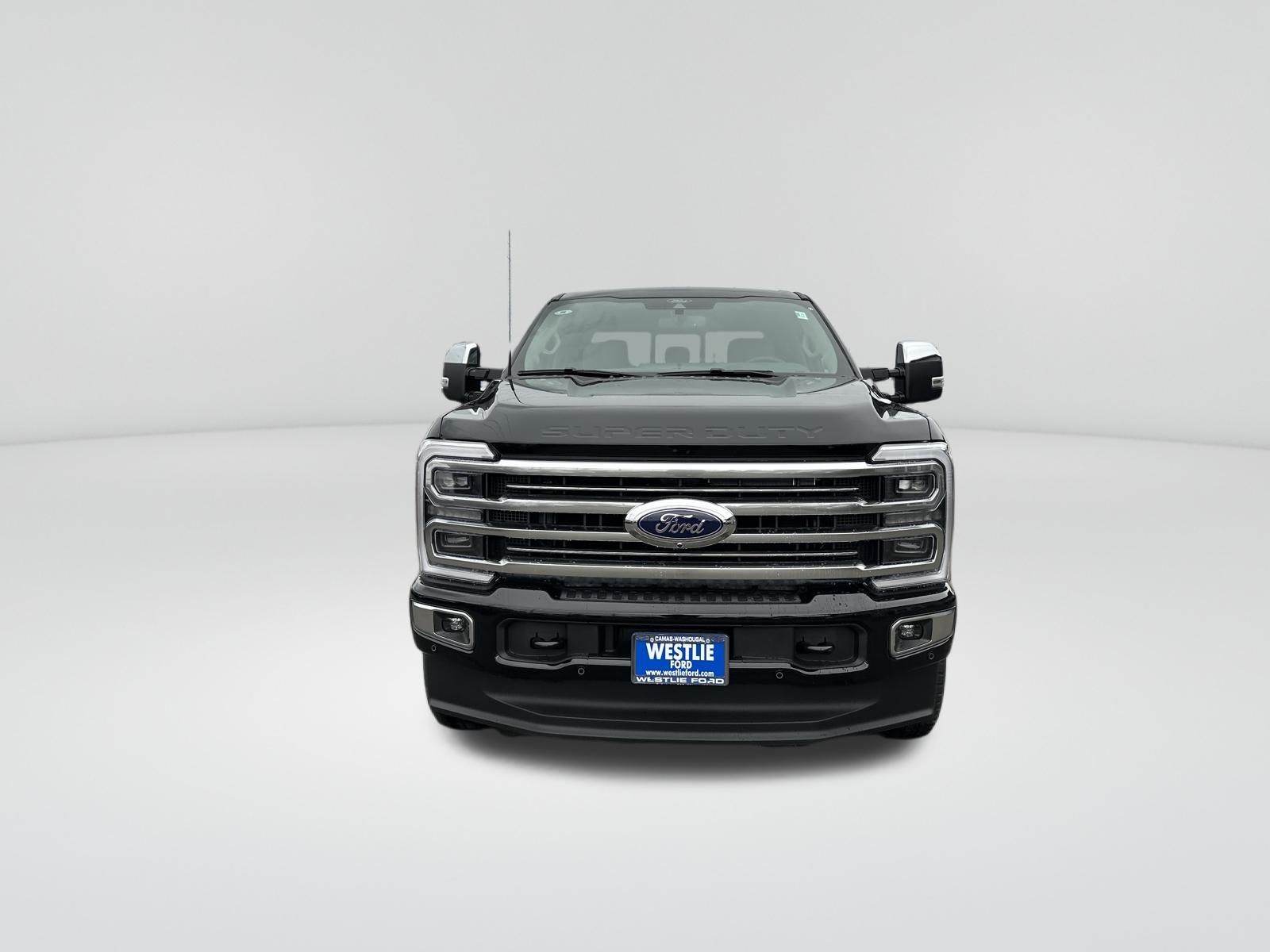 2026 Ford F-350 Platinum photo 2