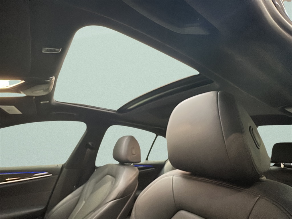 2018 Bmw 530e xDrive Sedan photo 9