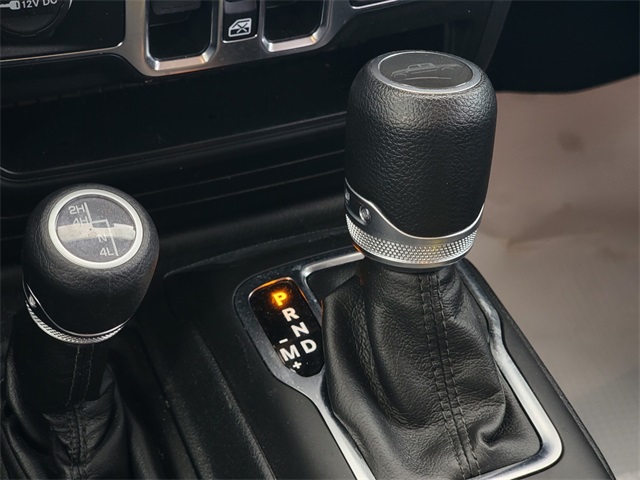 2022 Jeep Gladiator Sport photo 25