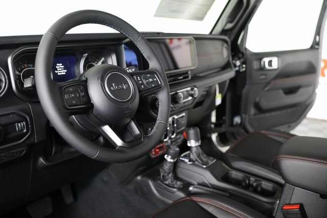 2025 Jeep Gladiator Rubicon photo 12