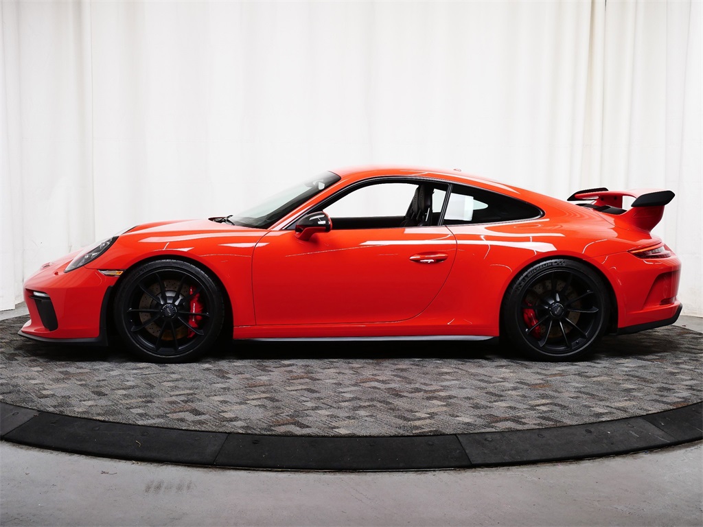 2018 Porsche 911 GT3 photo 2