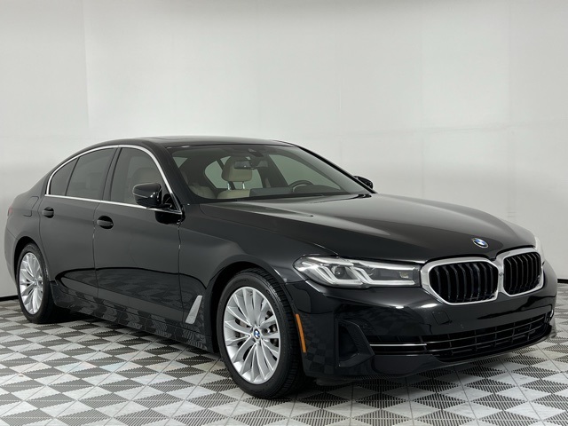 2021 BMW 5 Series 530i's photo