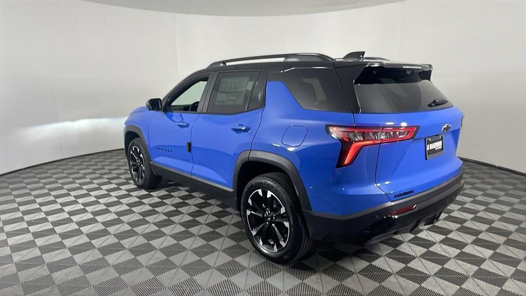 2025 Chevrolet Equinox RS photo 2