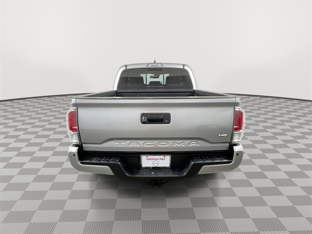 2023 Toyota Tacoma TRD Off-Road photo 7