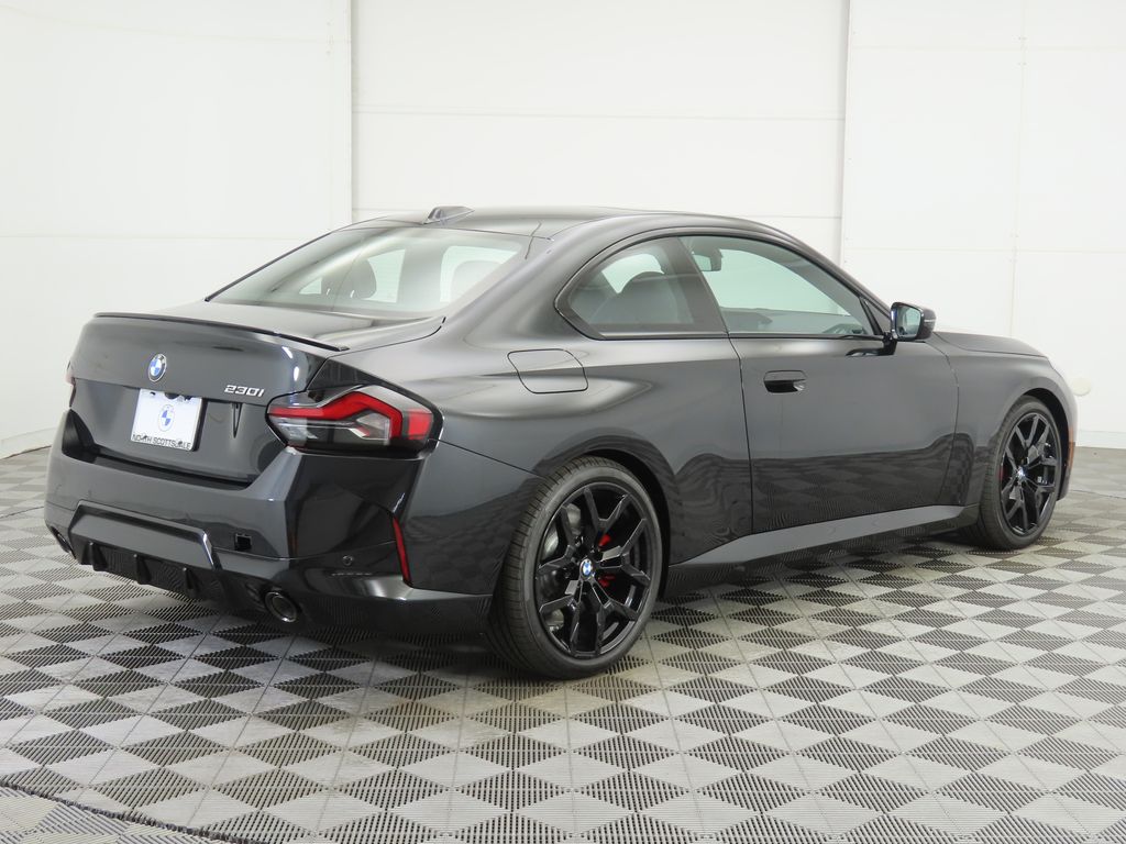 2025 Bmw 230i photo 5