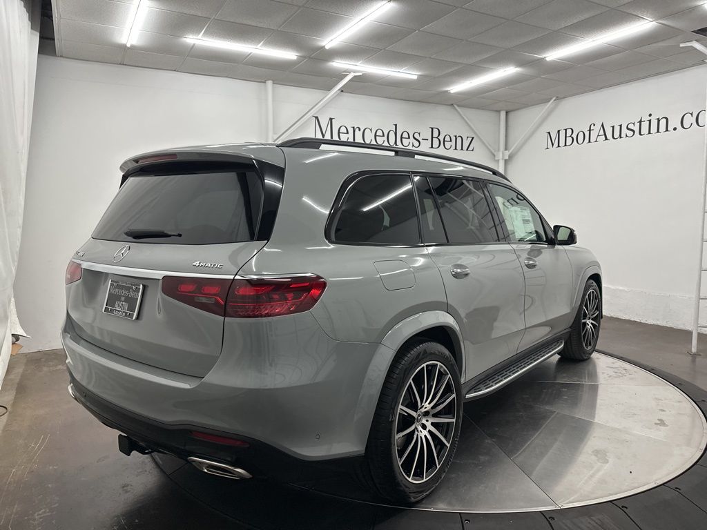 2026 Mercedes Benz GLS 580 4MATIC photo 5