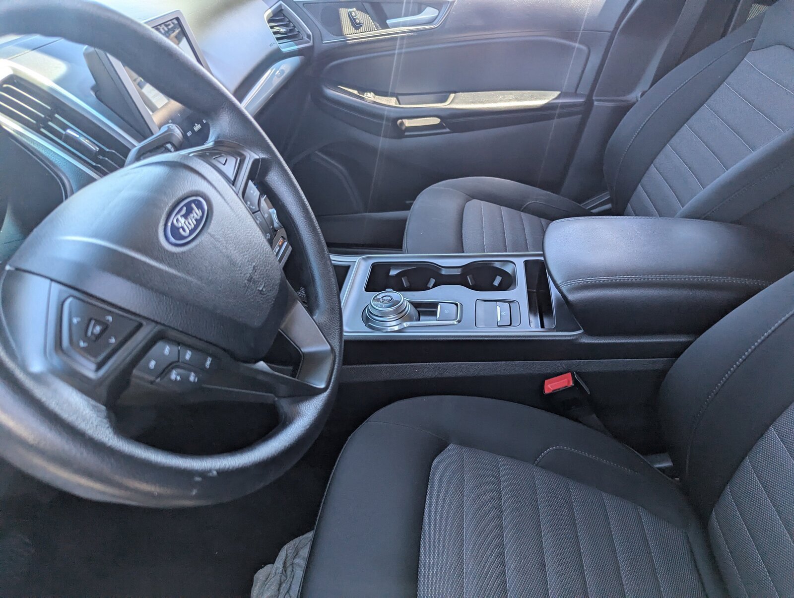 2022 Ford Edge SE photo 14