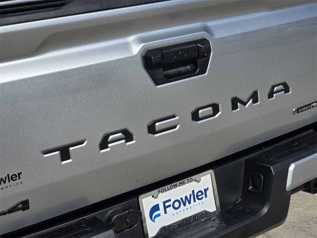 2024 Toyota Tacoma TRD Sport photo 11