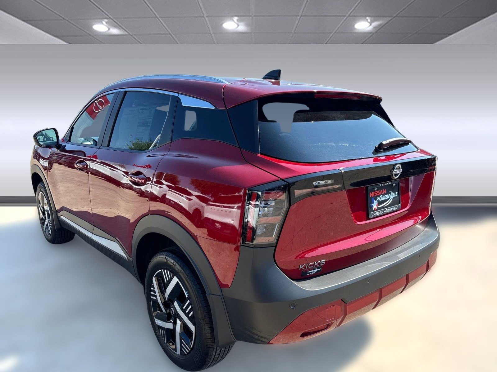 2026 Nissan Kicks SV photo 3