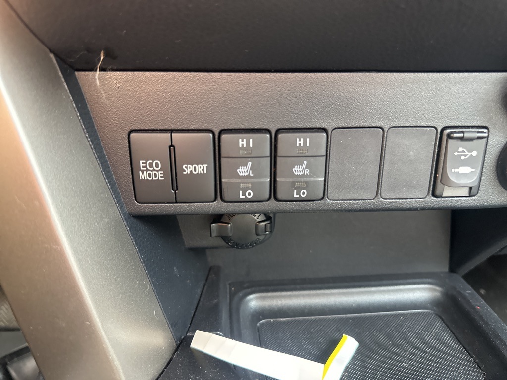 2013 Toyota RAV4 Limited photo 20