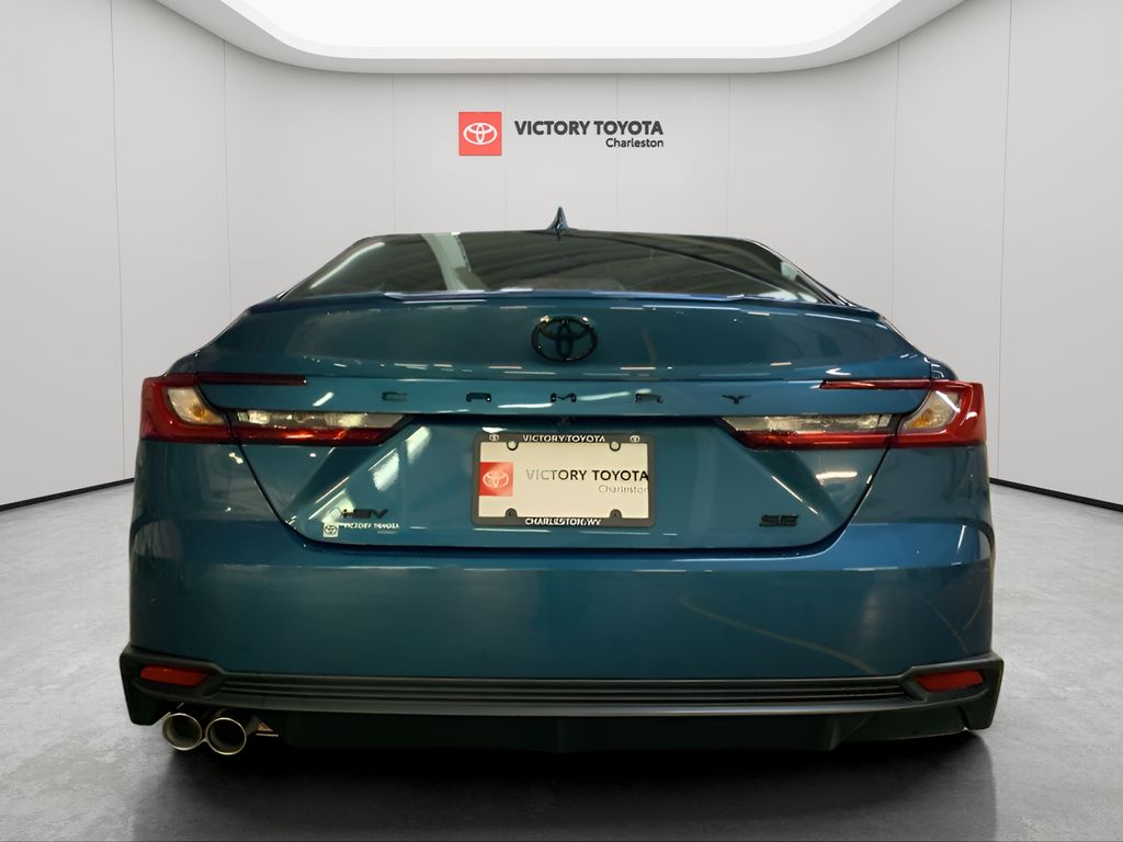 2026 Toyota Camry SE photo 4