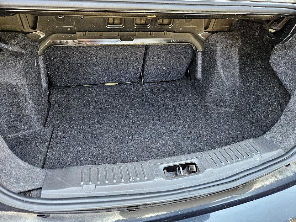 2019 Ford Fiesta SE photo 12