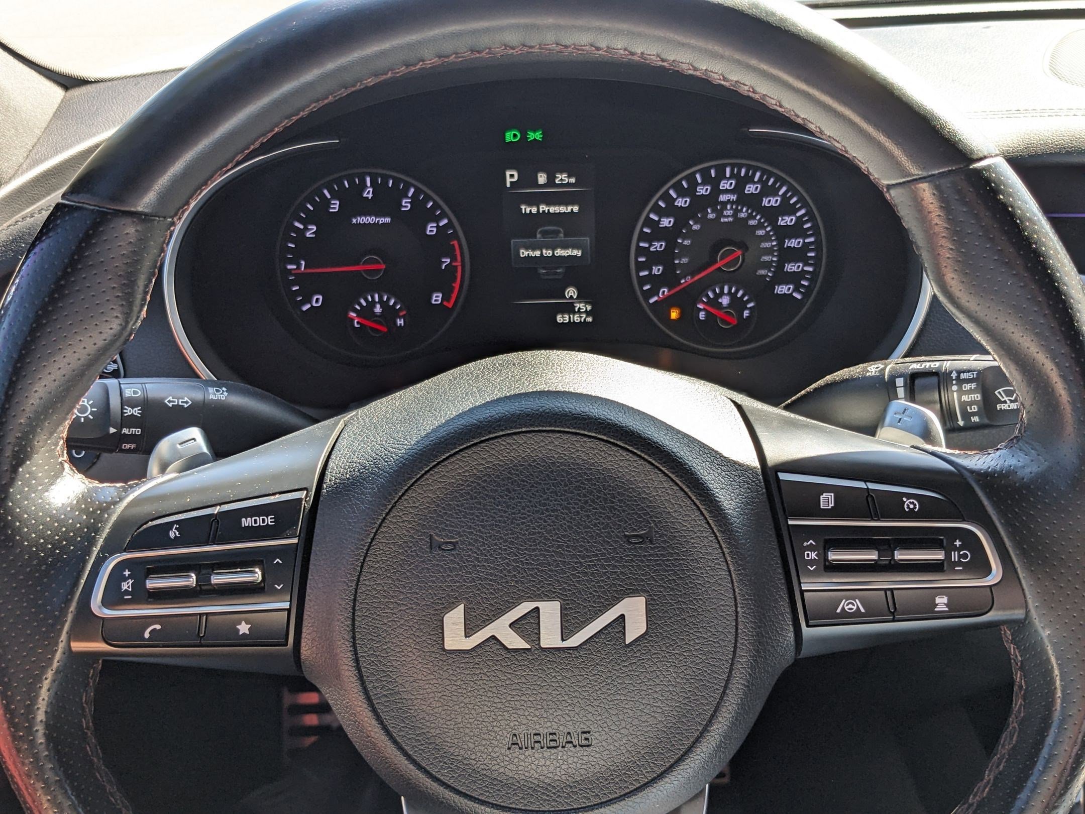 2022 Kia Stinger GT1 photo 12
