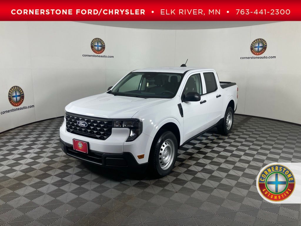 2025 Ford Maverick XL's photo
