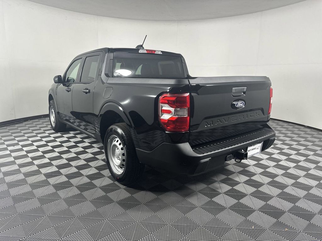2025 Ford Maverick XL photo 5