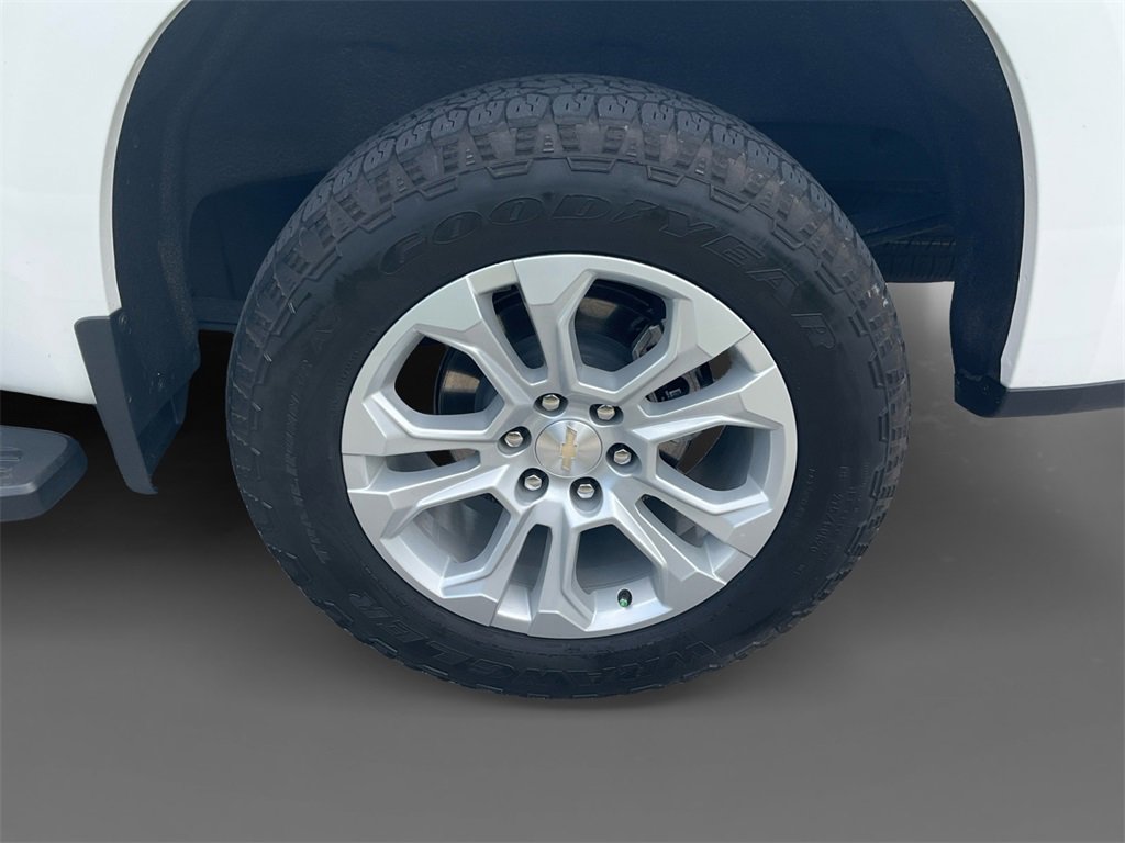 2023 Chevrolet Silverado 1500 LTZ photo 8