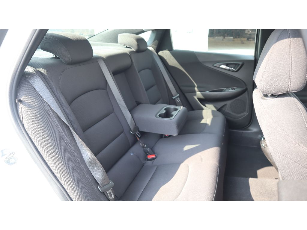 2023 Chevrolet Malibu 1LT photo 24