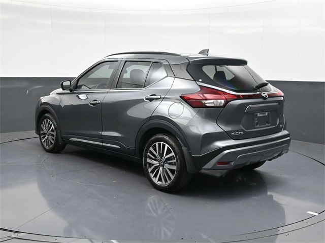 2023 Nissan Kicks SR photo 4