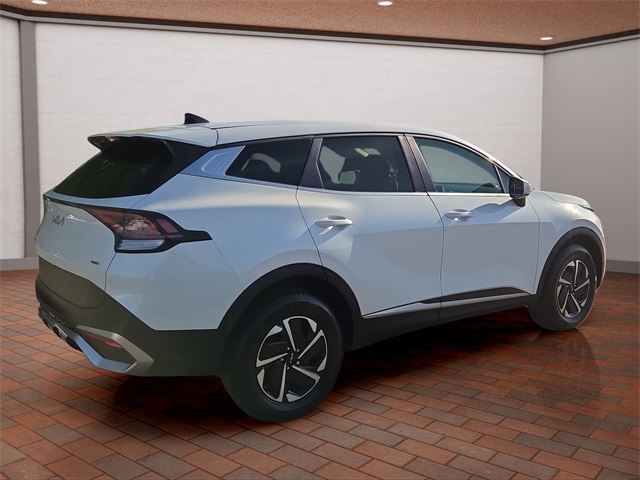 2023 Kia Sportage Hybrid LX photo 3