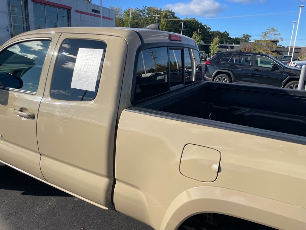 2019 Toyota Tacoma TRD Sport photo 5
