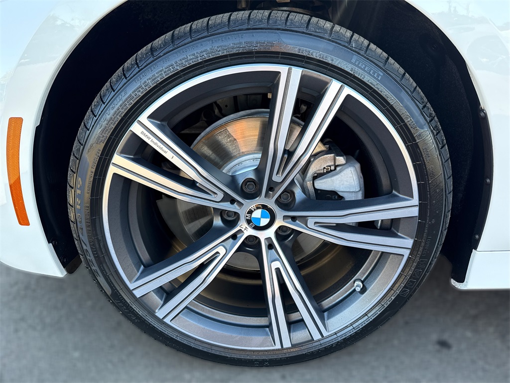 2024 Bmw 330i photo 15