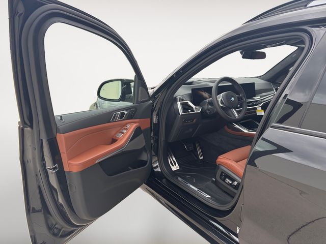 2025 Bmw X7 M60i photo 19