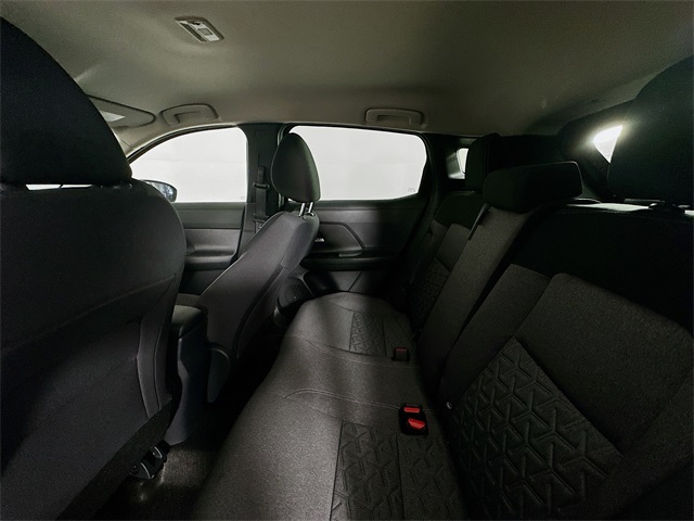 2025 Nissan Kicks SV photo 22