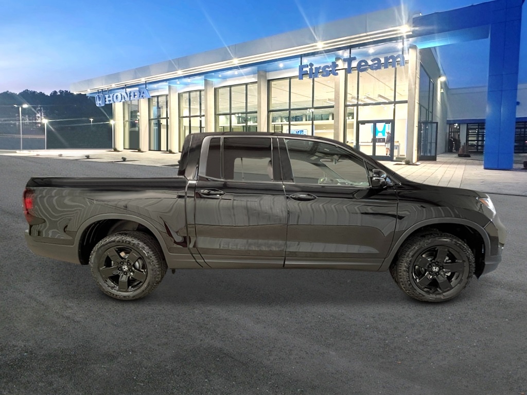 2025 Honda Ridgeline Black Edition photo 7