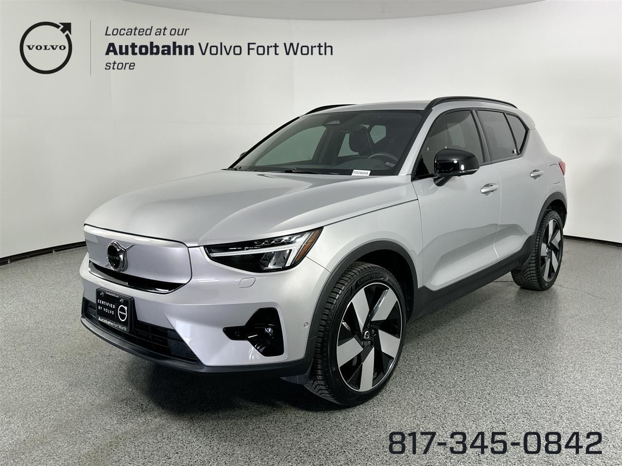 2023 Volvo XC40