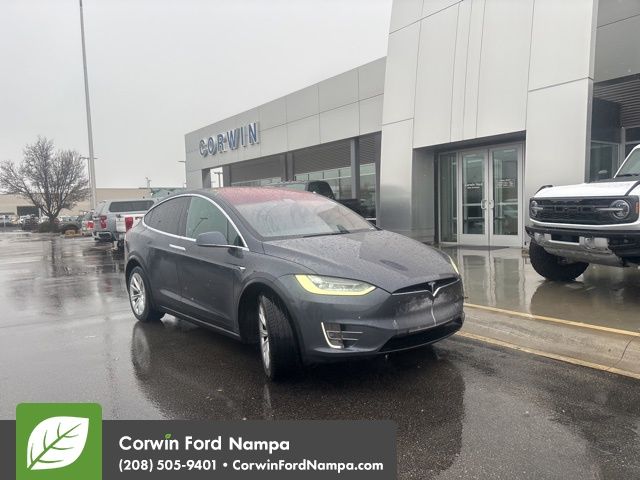 2019 Tesla Model X Long Range's photo