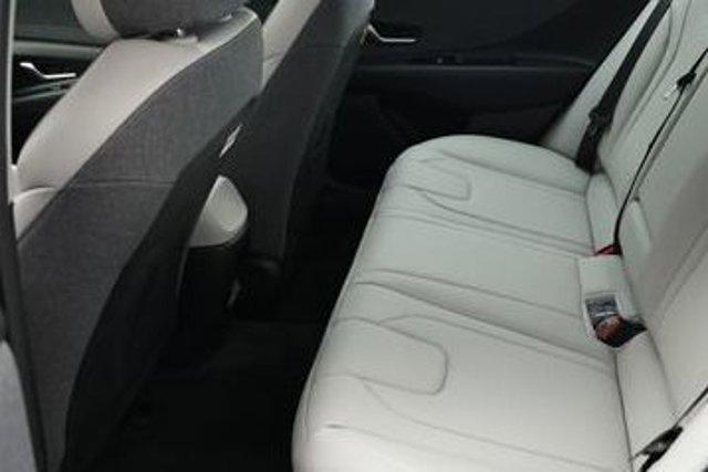 2025 Hyundai Elantra Limited photo 9