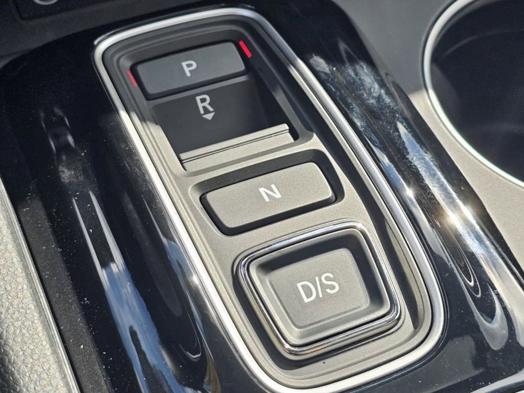 2025 Honda Pilot Touring photo 15