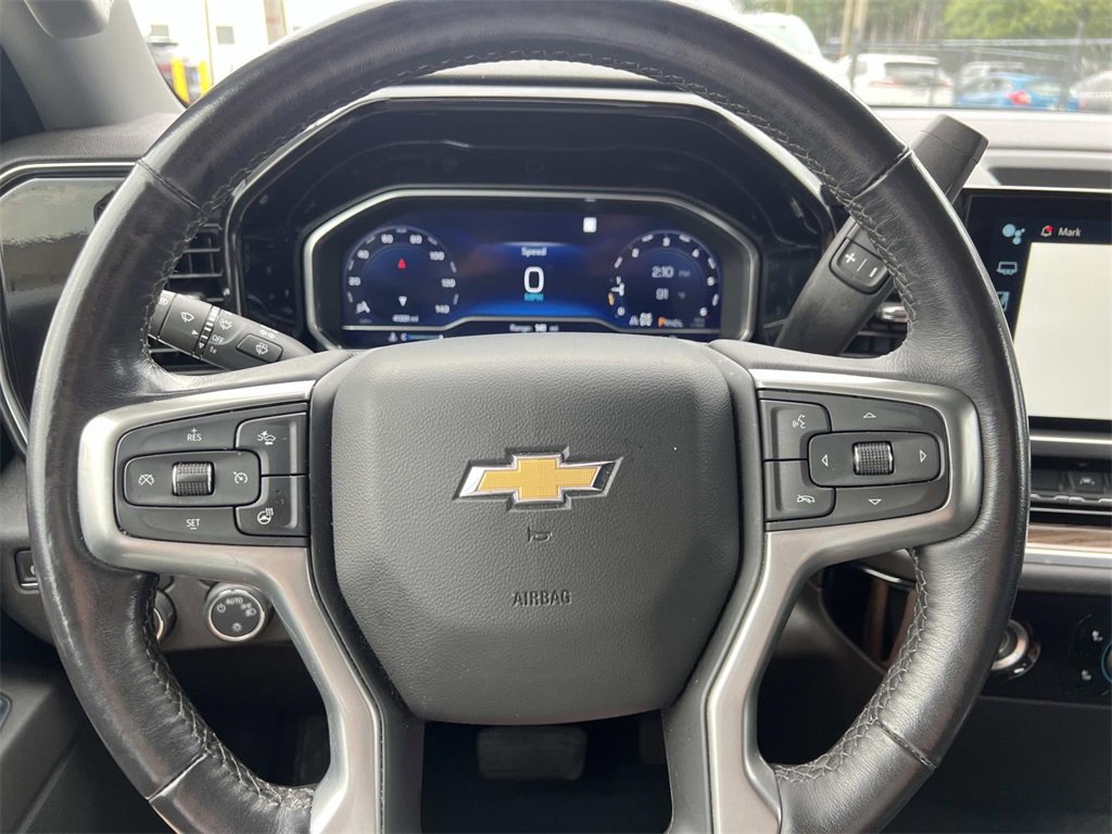 2022 Chevrolet Silverado 1500 LT photo 13