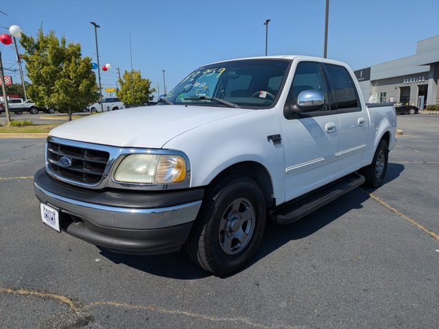 2002 Ford F-150 XLT photo 8