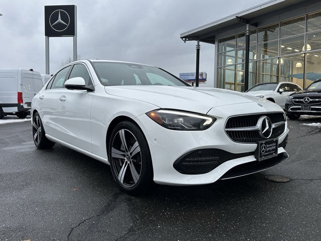 2025 Mercedes-Benz C-Class Sedan C 300's photo