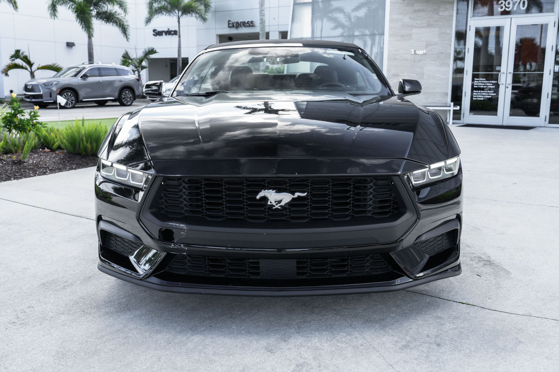 2024 Ford Mustang EcoBoost Premium photo 3