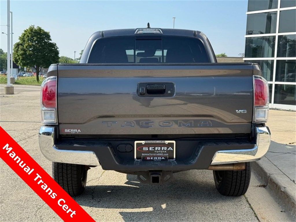 2020 Toyota Tacoma TRD Off-Road photo 3