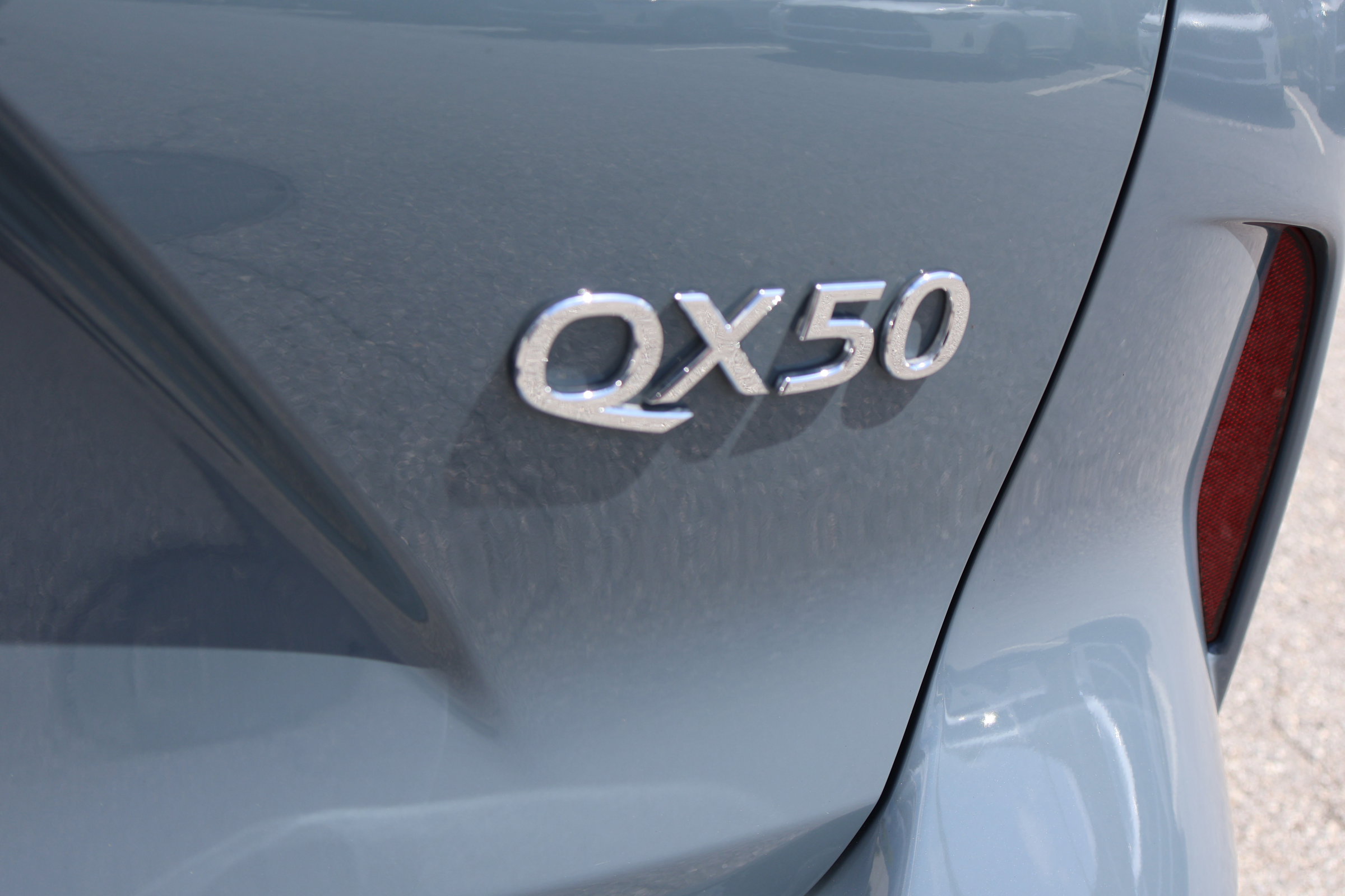 2024 Infiniti QX50 Luxe photo 9
